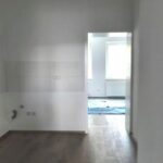 Blick von der Diele ins Wohnzimmer im2-ZIMMER APPARTEMENT-40 QM-ISERLOHN