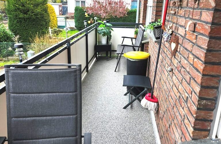 Die Balkone des Hauses in Lippstadt wurden vor kurzem saniert