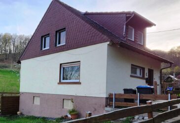 Einfamilienhaus am Waldrand in Hemer zu verkaufen. Sie möchten eine Haus in Hemer kaufen? Jetzt Besichtigung vereinbaren.